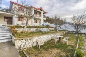 Guest house stay for 3 in Chail by GuestHouser